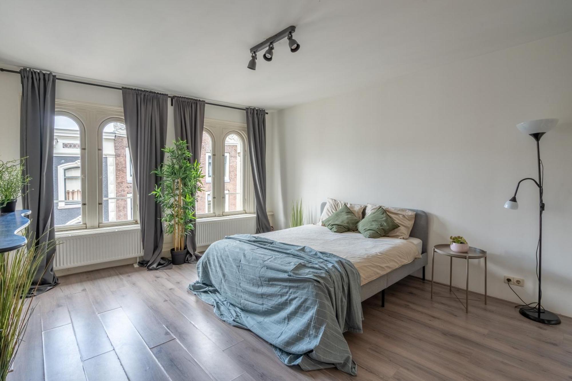 Penthouse Amsterdam Dam Square Hotel Екстериор снимка